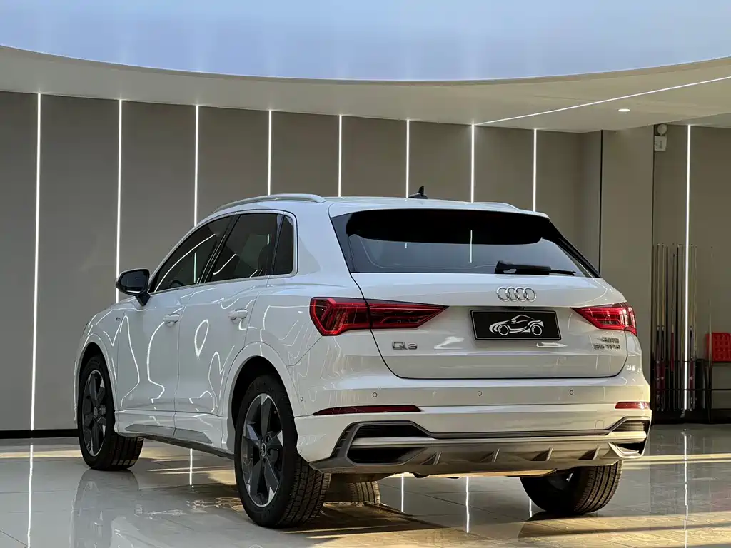 Audi Q3 — миниатюра 18