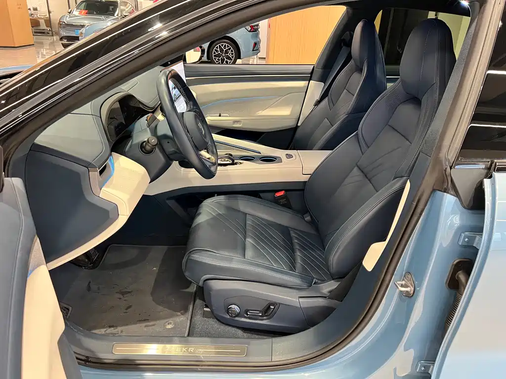 ZEEKR EXTREME KRYPTON 001