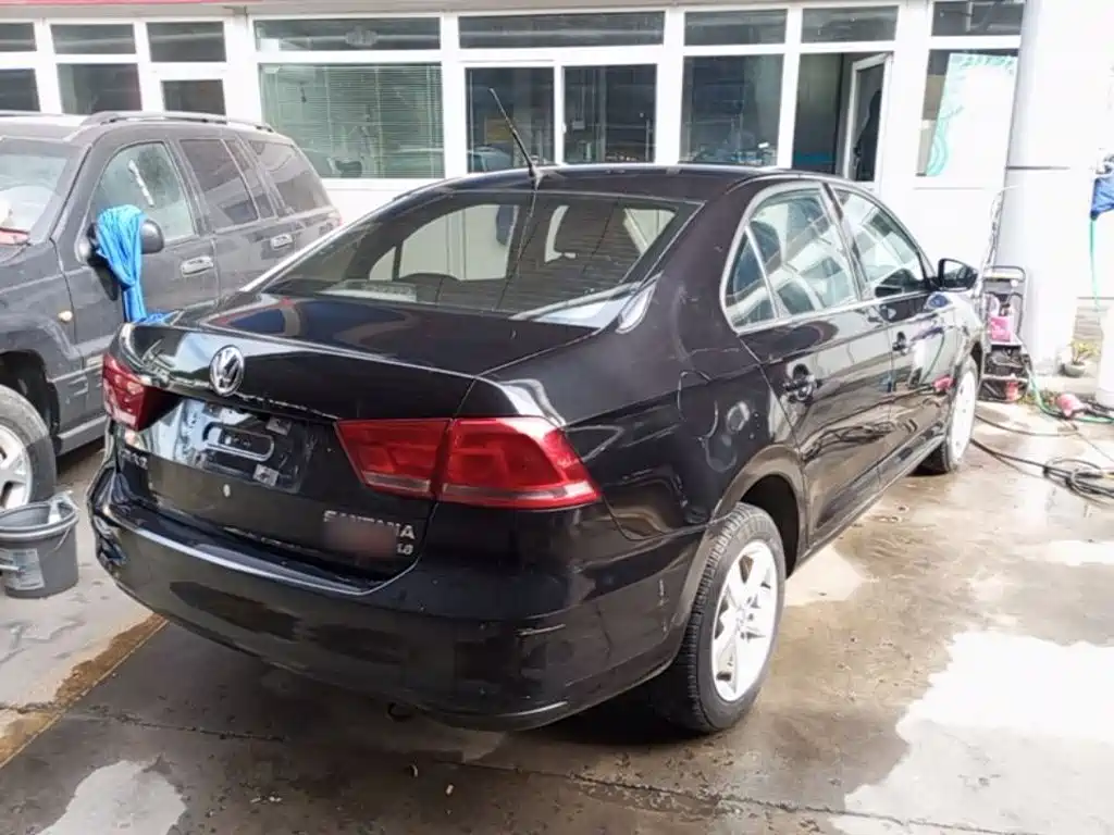 Volkswagen Santana — миниатюра 7