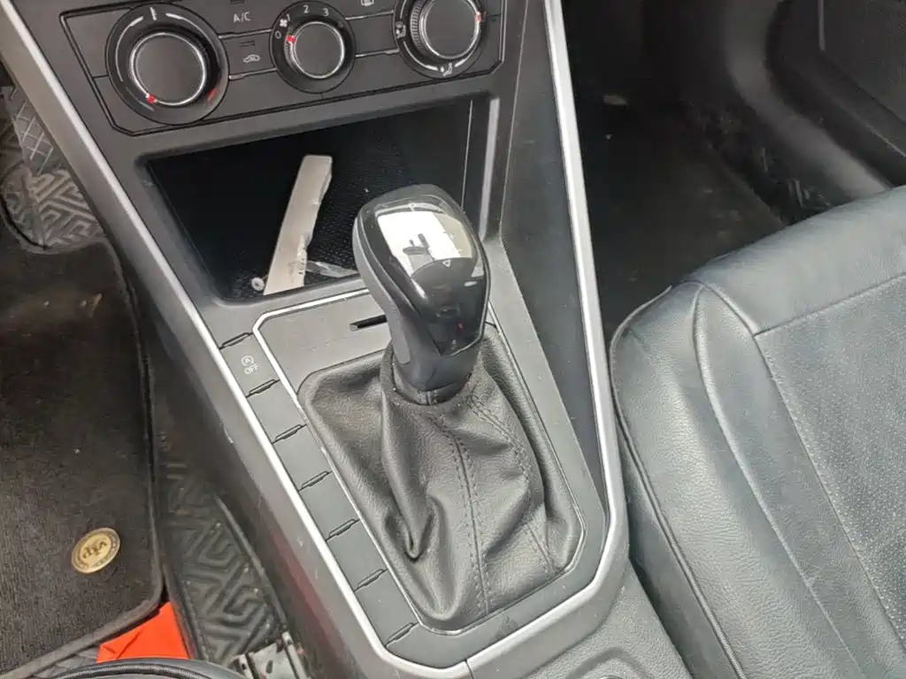 Volkswagen Polo — миниатюра 14