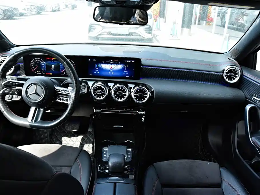 MERCEDES-BENZ A CLASS