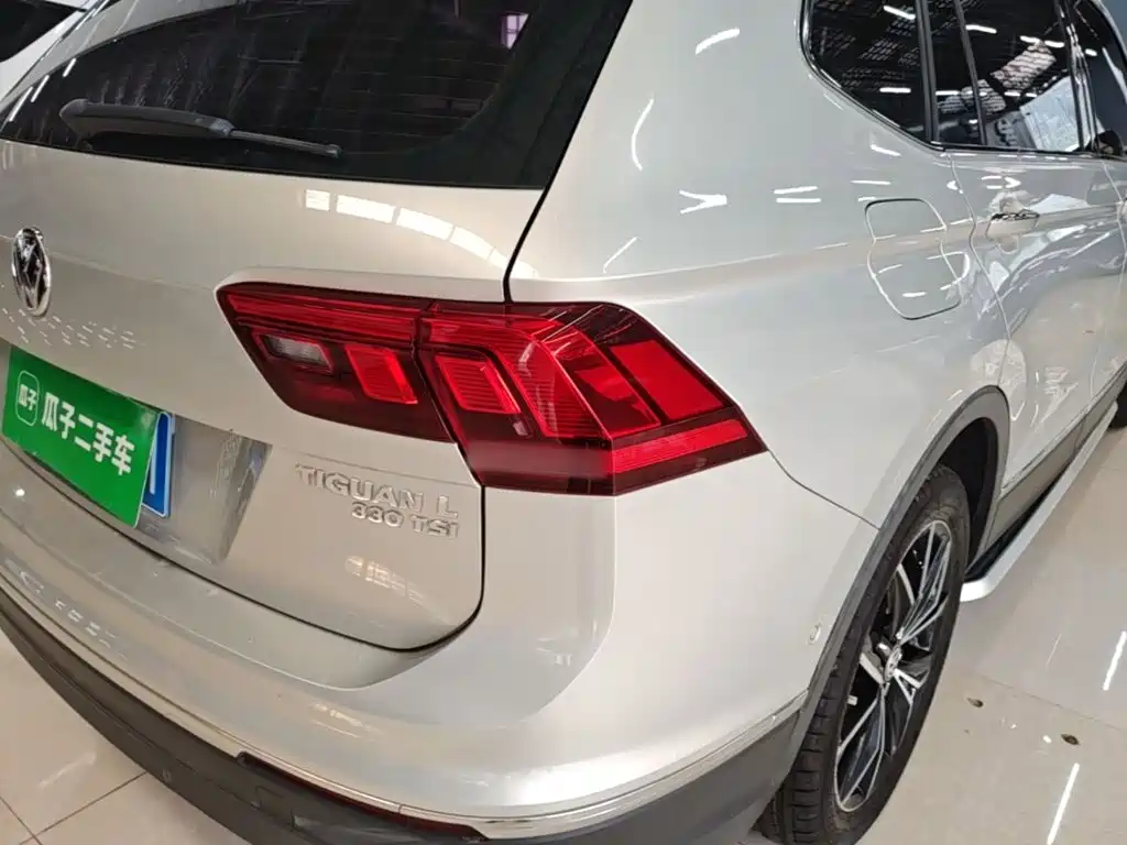 Volkswagen Tiguan L — миниатюра 8