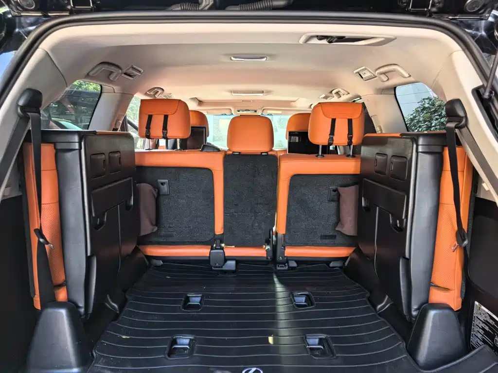 Lexus LX 570 Premium Luxury Edition, фото 10