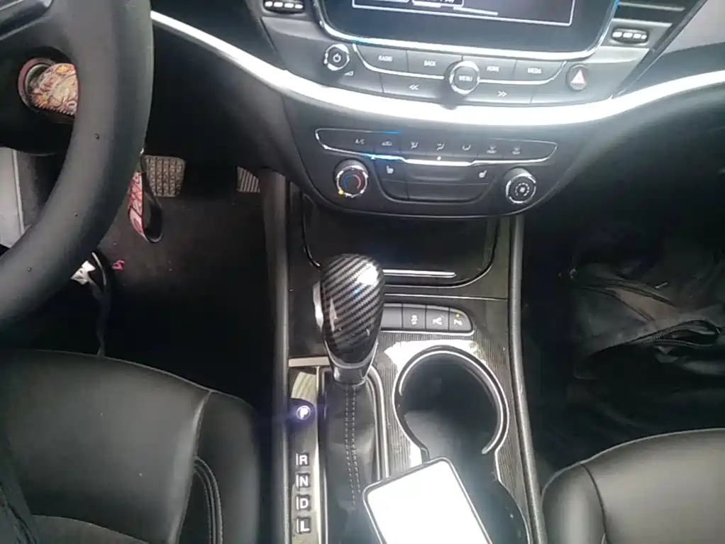 Buick Verano — миниатюра 14