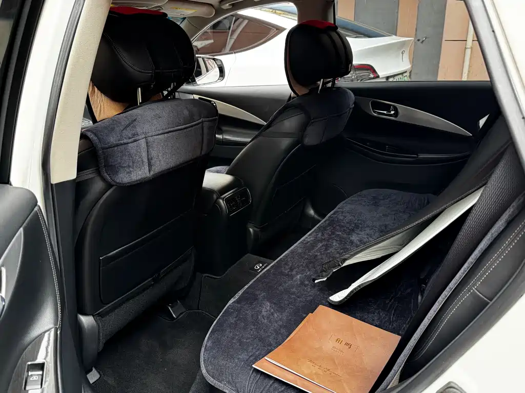 Infiniti QX50 — миниатюра 4