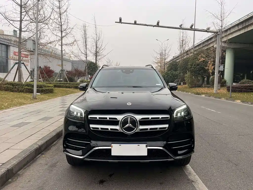 MERCEDES-BENZ GLS