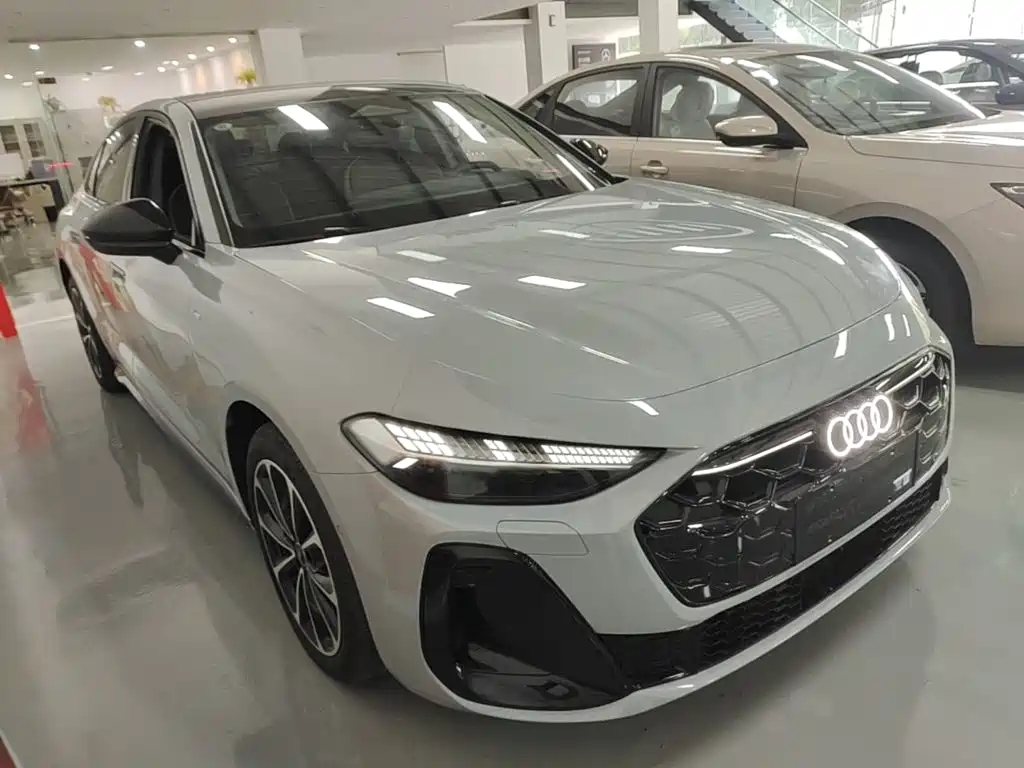 Audi A5L — миниатюра 4