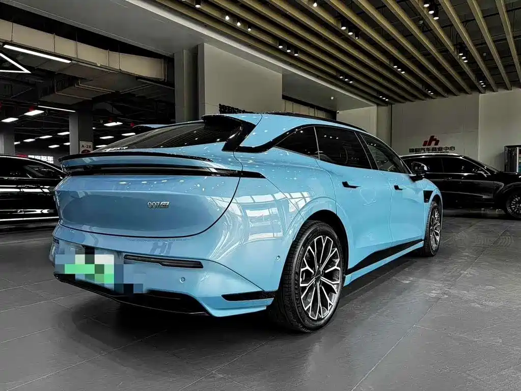 Zeekr 007GT — миниатюра 9