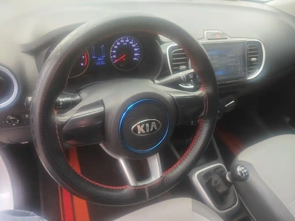 Kia Huanchi — миниатюра 10