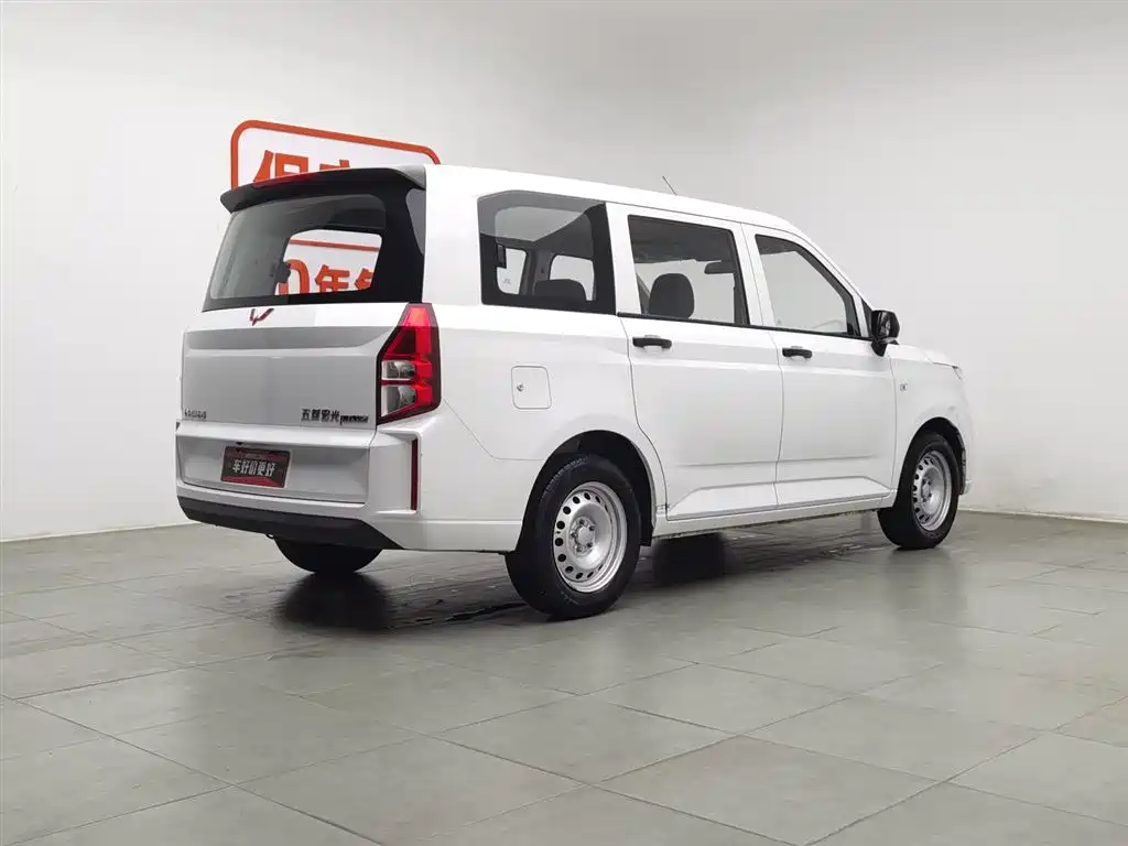 WULING AUTOMOBILE WULING HONGGUANG PLUS