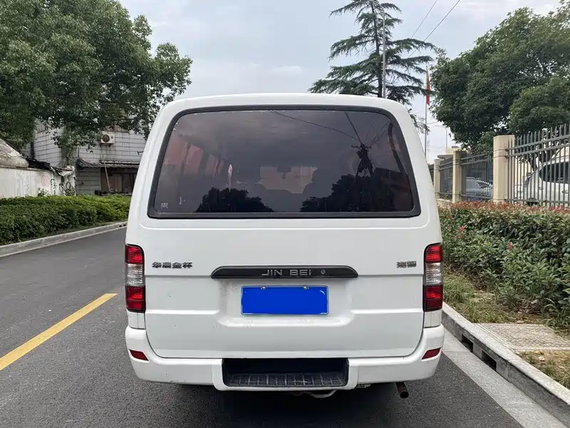 Jinbei Haise 2014 2.0L V19