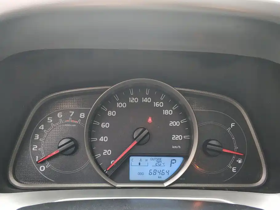 Toyota RAV4 — миниатюра 14