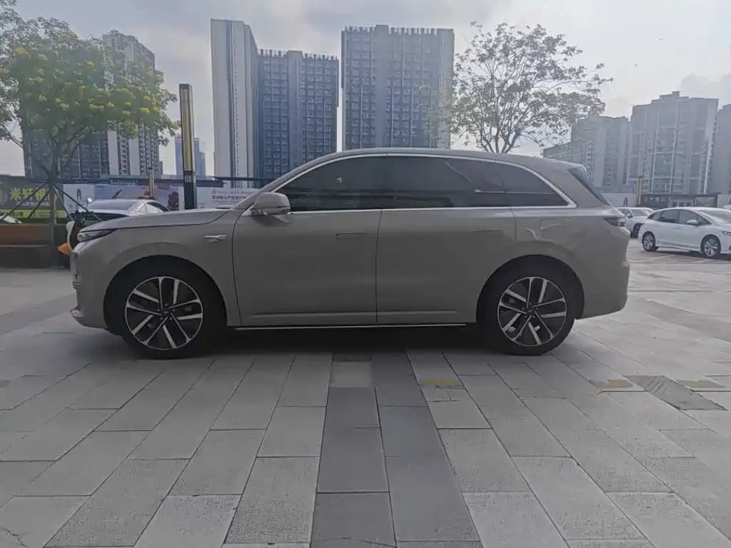 Li Auto Li L6 — миниатюра 2