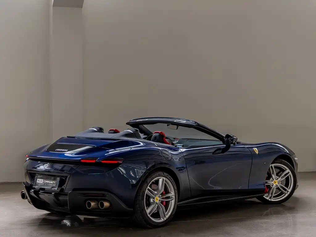 Ferrari Roma 2023 Spider