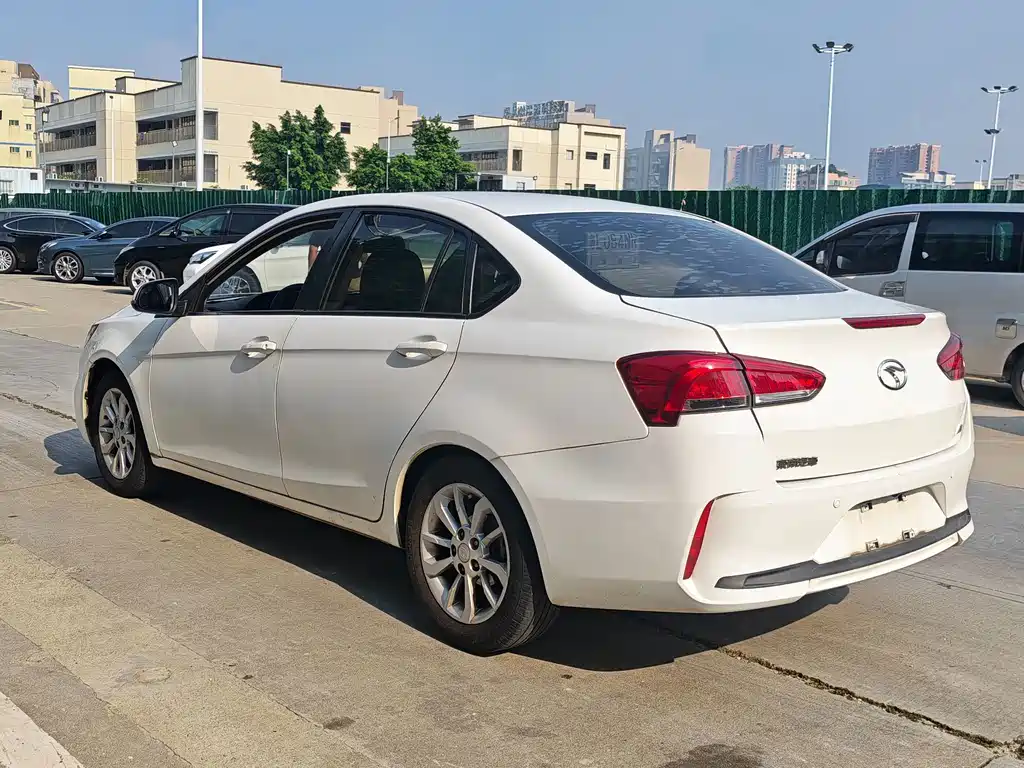 Soueast A5 Yiwu — миниатюра 6
