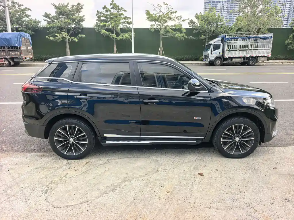 Geely Boyue — миниатюра 4