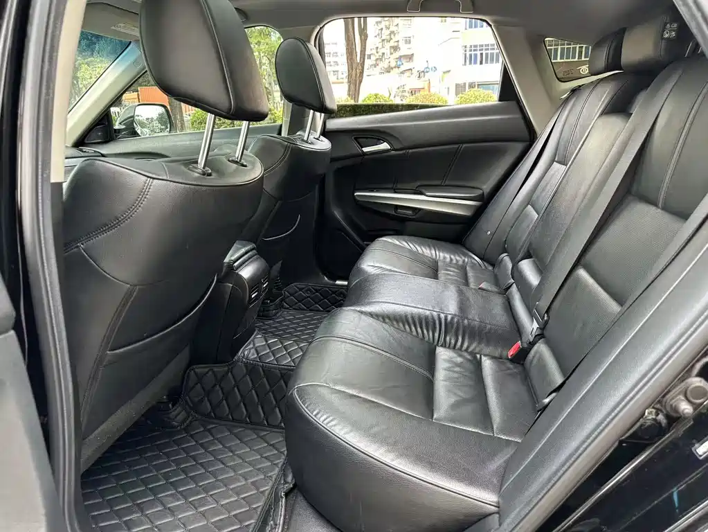 Honda Crosstour 2016 2.4L Luxury