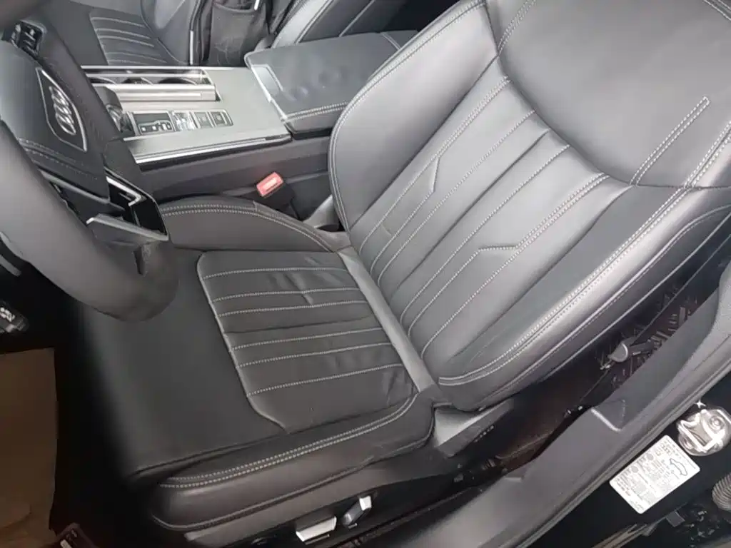 Audi A6L — миниатюра 15