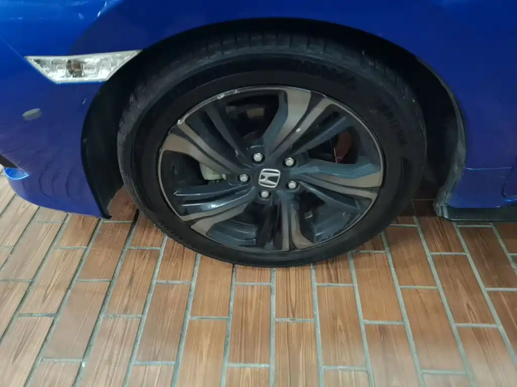 Honda Civic — миниатюра 23