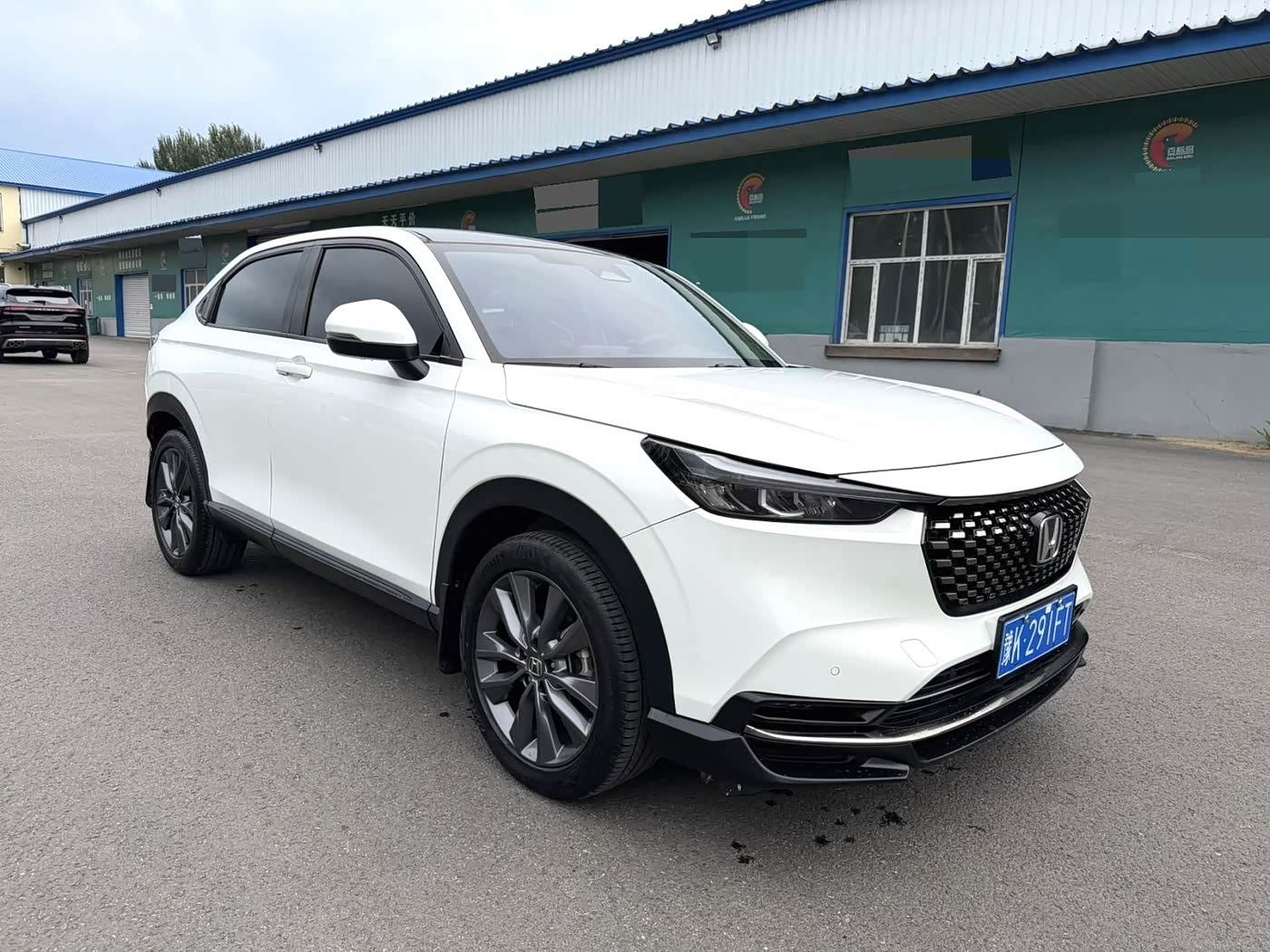 Honda XR-V 1.5 л 2022 г. Белый, пробег 42000 км
