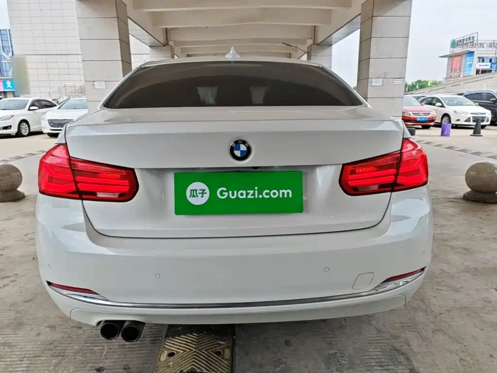 BMW 3 Series — миниатюра 6