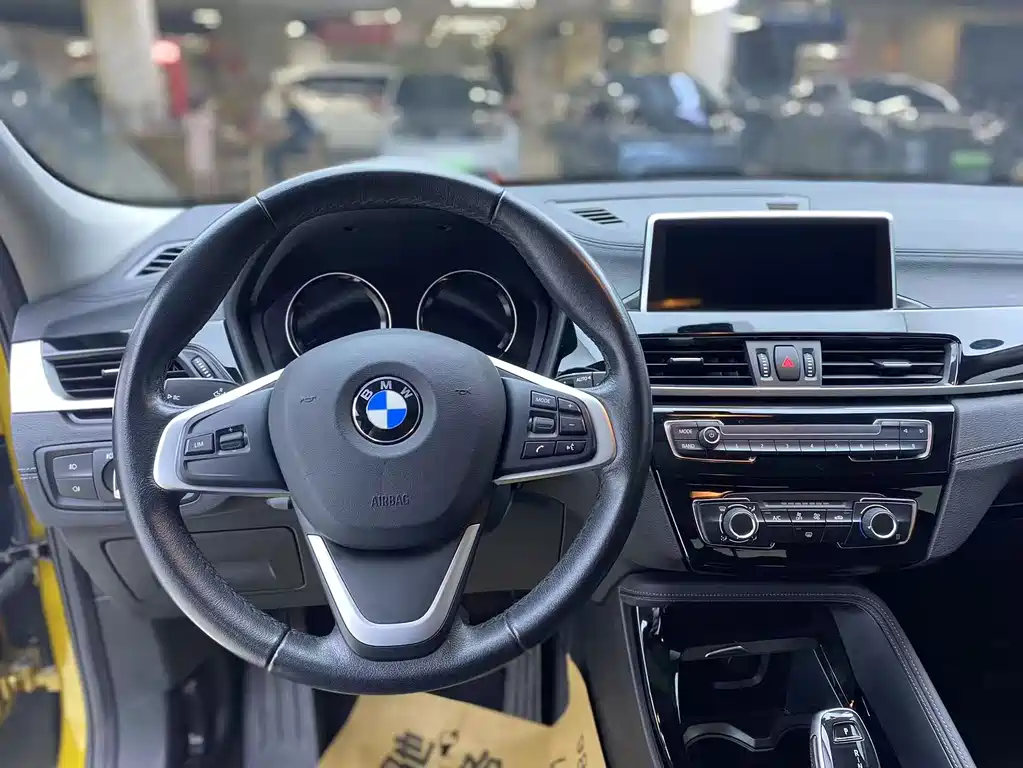 BMW X2 (Import) — миниатюра 15