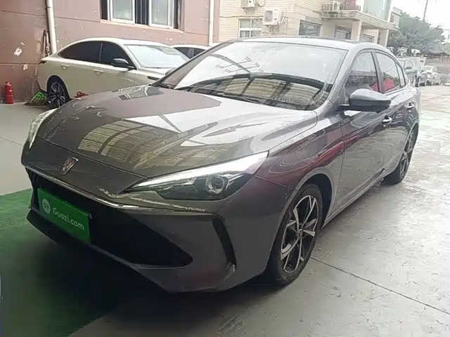 Roewe i5