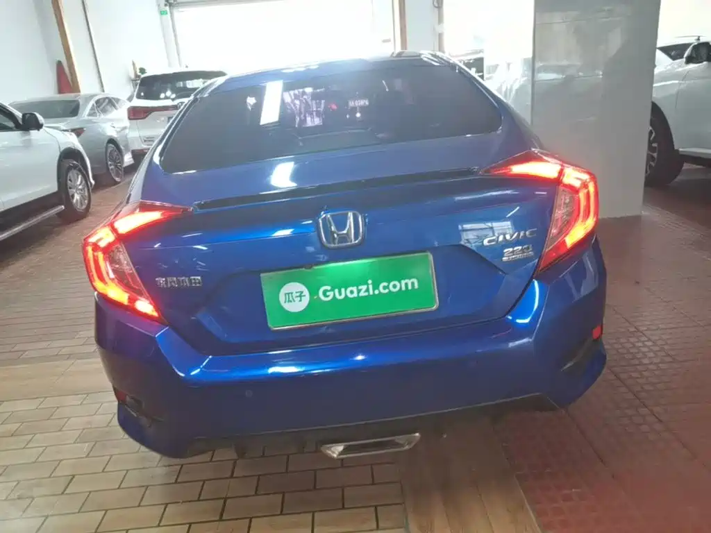 Honda Civic — миниатюра 6