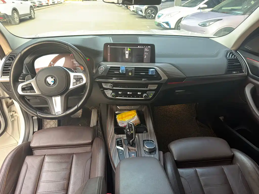 BMW X3 — миниатюра 7