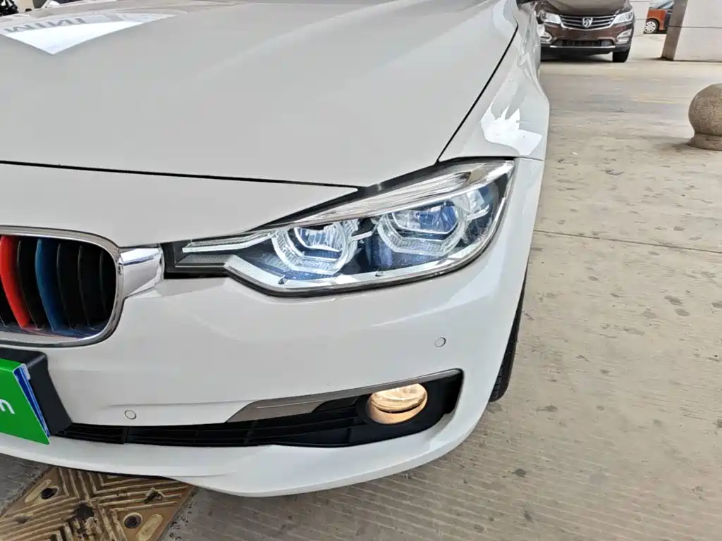 BMW 3 Series — миниатюра 24