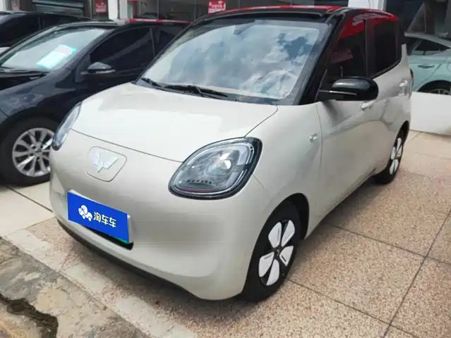 WULING AUTOMOBILE HONGGUANG MINIEV 2025