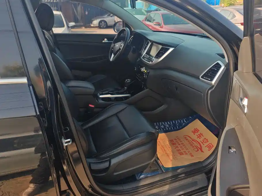 Hyundai Tucson — миниатюра 7