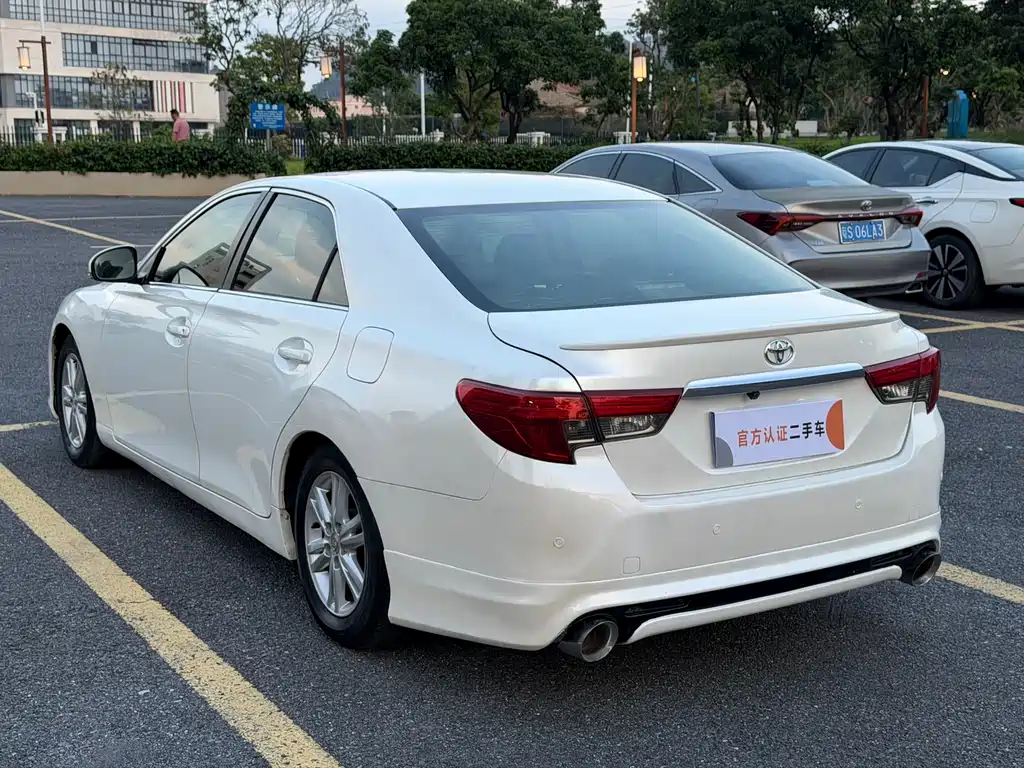 Toyota Reiz 2013 2.5S