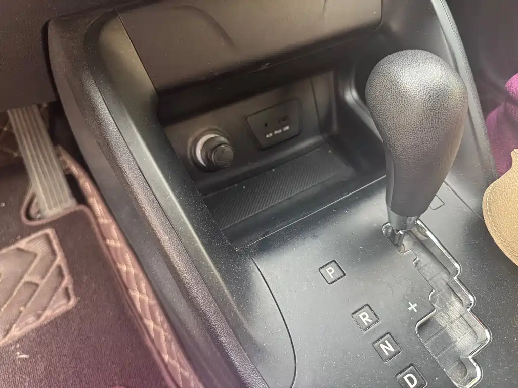 Hyundai BAIC Hyundai ix35 ix35 2013 2.0L AT Comfort GL IV