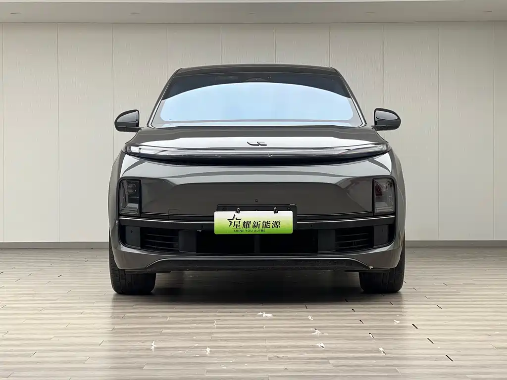 Li Auto IDEAL L8