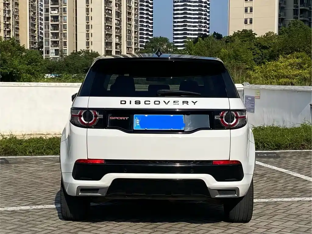 Land Rover Discovery Sport — миниатюра 8