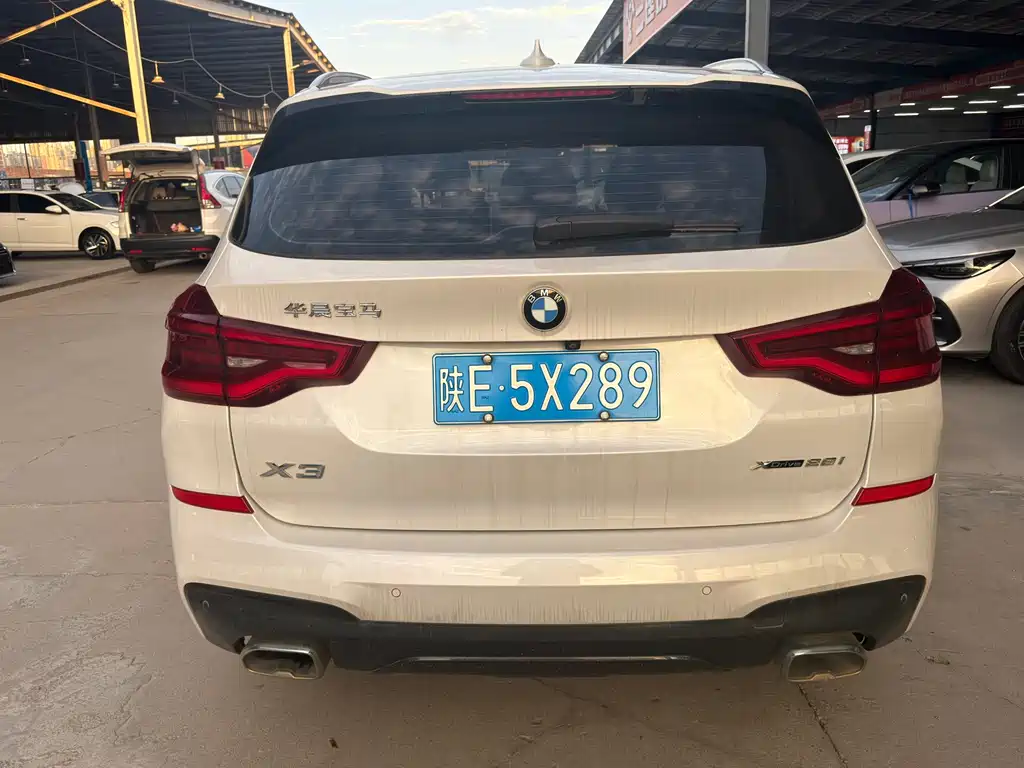 BMW X3 — миниатюра 11