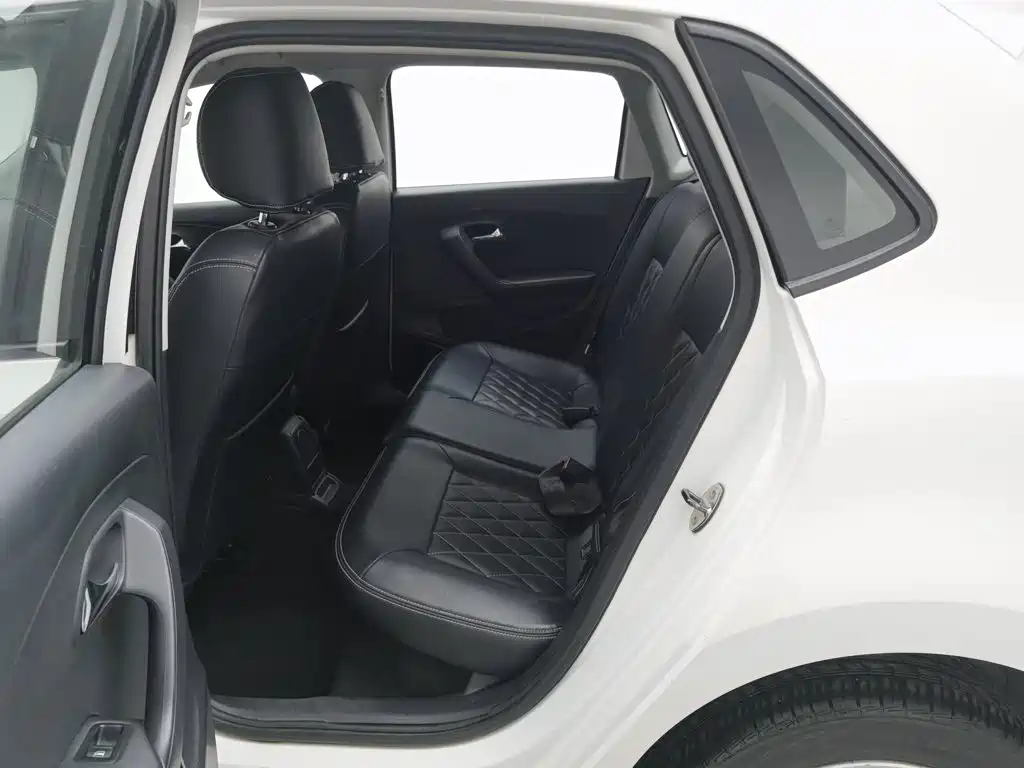 Volkswagen Polo — миниатюра 15