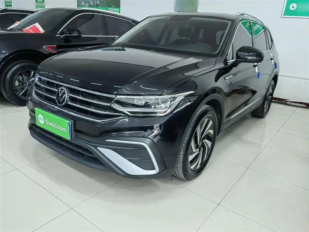 Volkswagen Tiguan L 2023