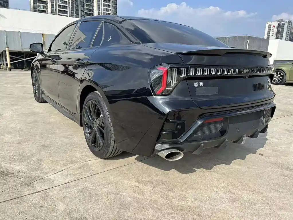 Lynk & Co 03 — миниатюра 7