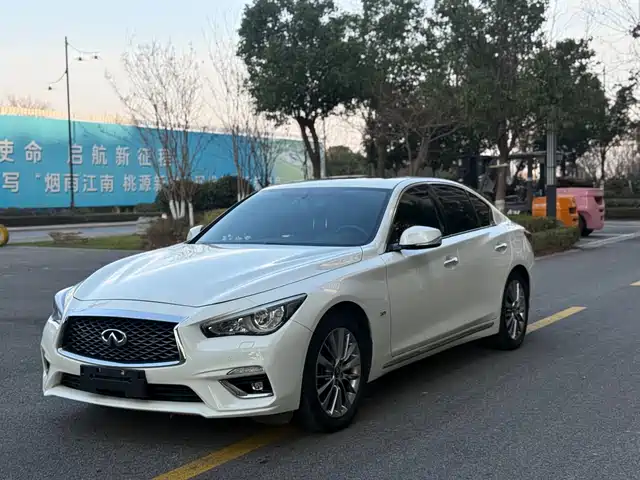 infiniti q50l
