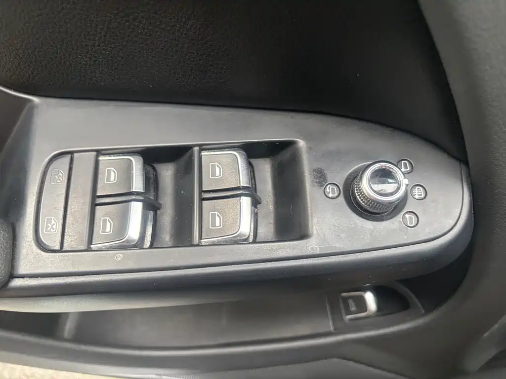 Audi A4L — миниатюра 7