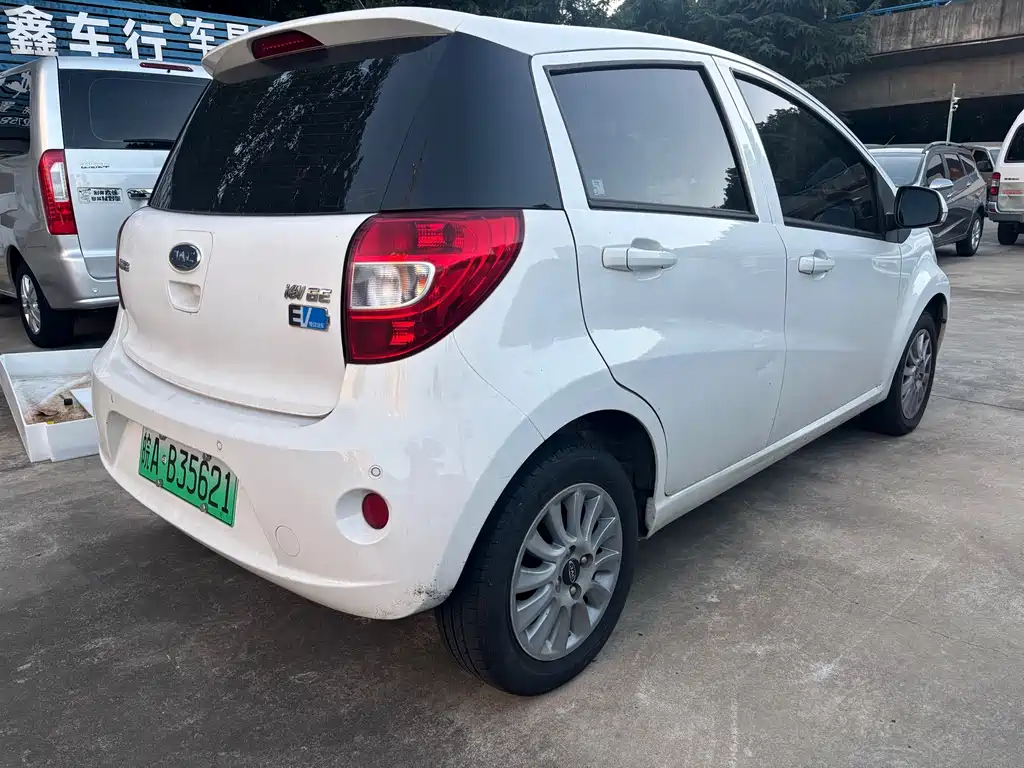 JAC JAC iEV6E — миниатюра 4