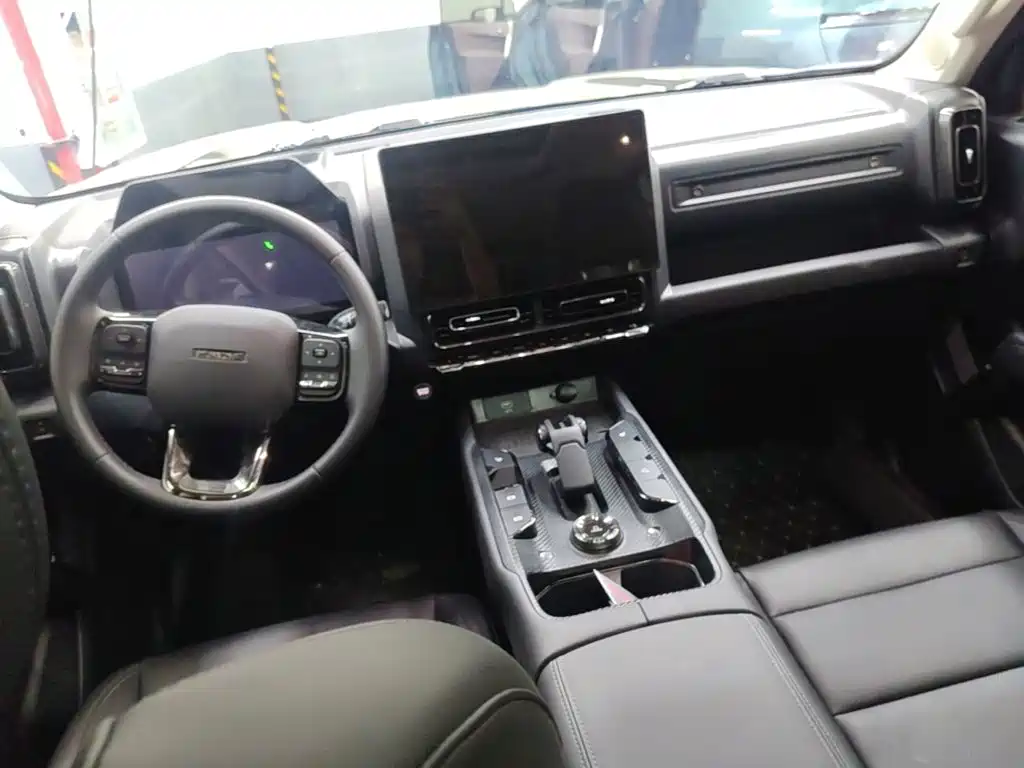 Haval Menglong New Energy — миниатюра 10