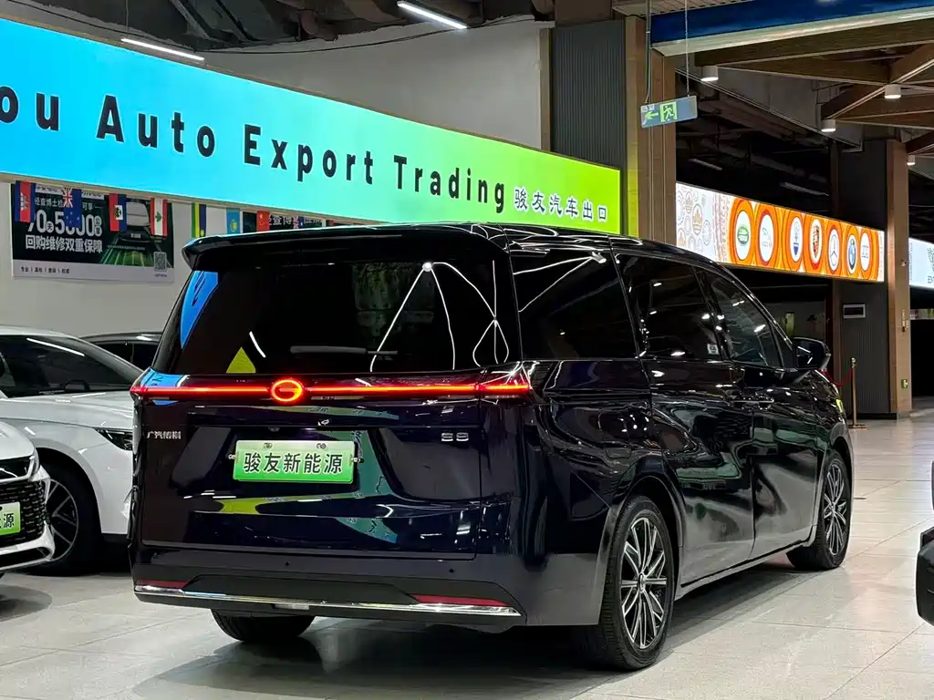 GAC TRUMPCHI E8 NEW ENERGY