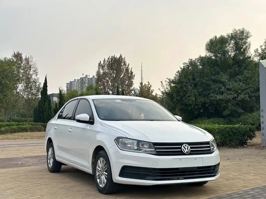 Volkswagen Santana — миниатюра 3