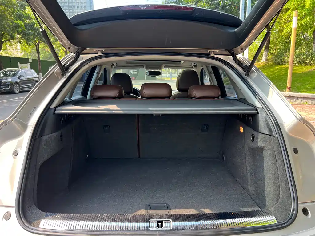 Audi Q3 — миниатюра 25