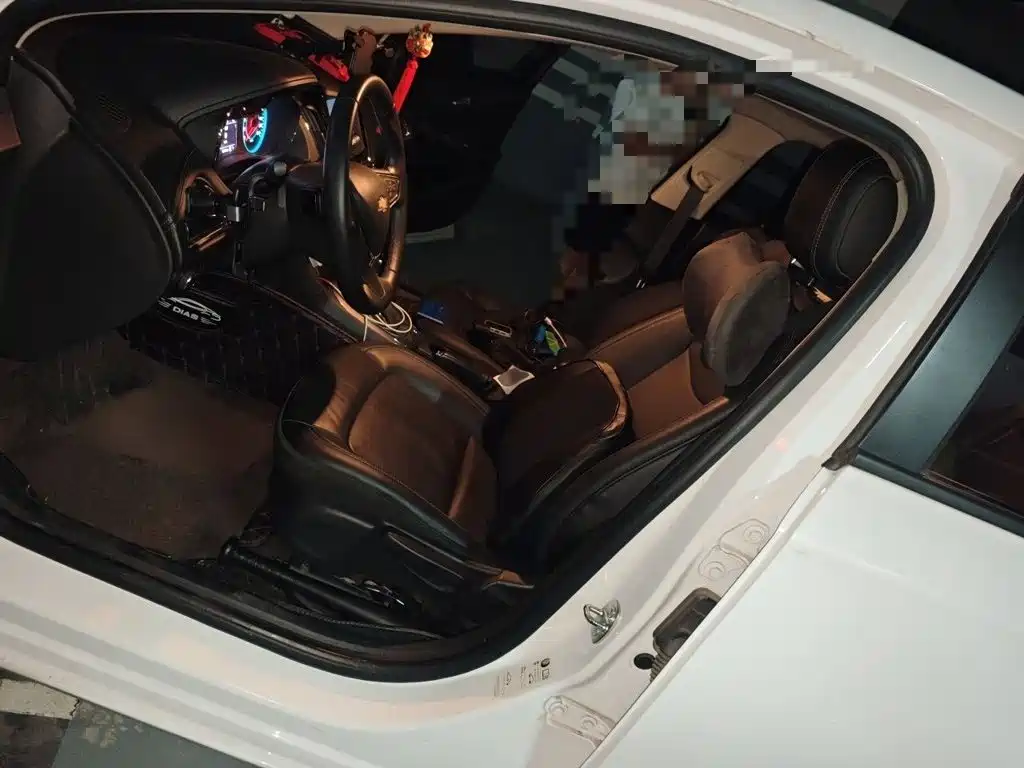 Chevrolet Cruze — миниатюра 8