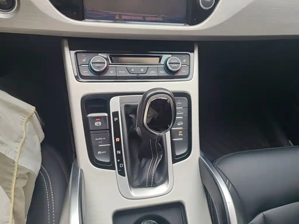 Geely Boyue — миниатюра 14
