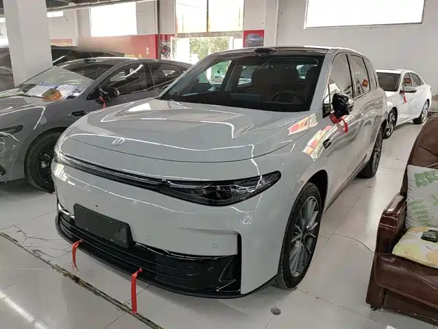 2025 Leapmotor C10